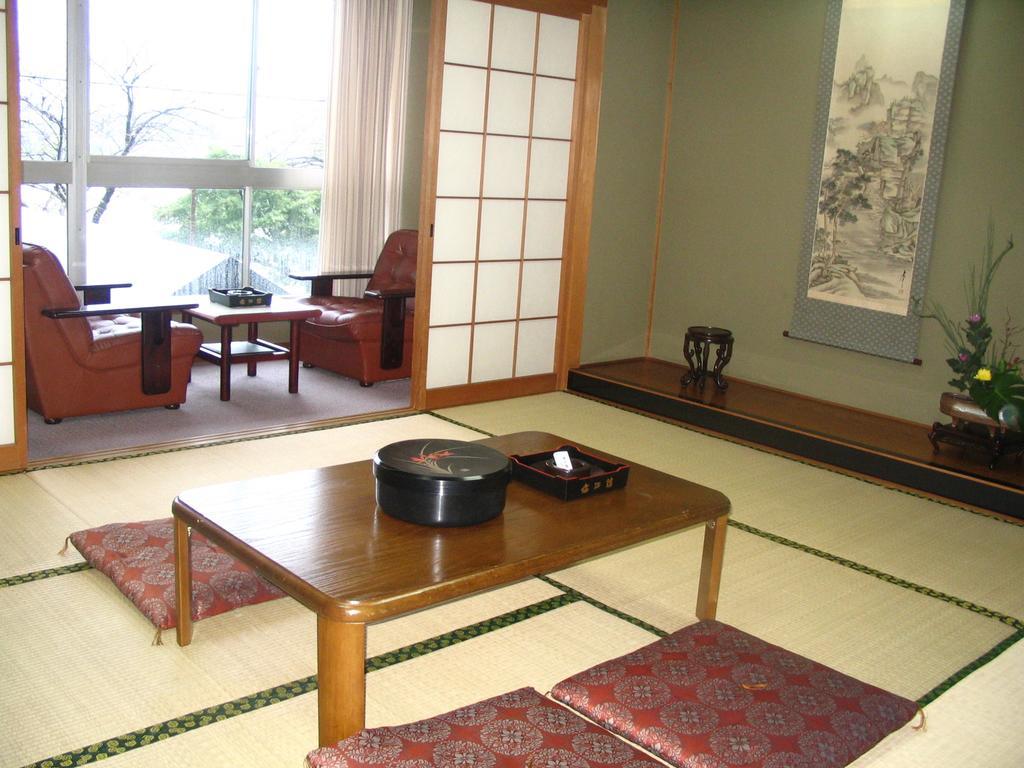 Rinkokan Hotel Inuyama Buitenkant foto